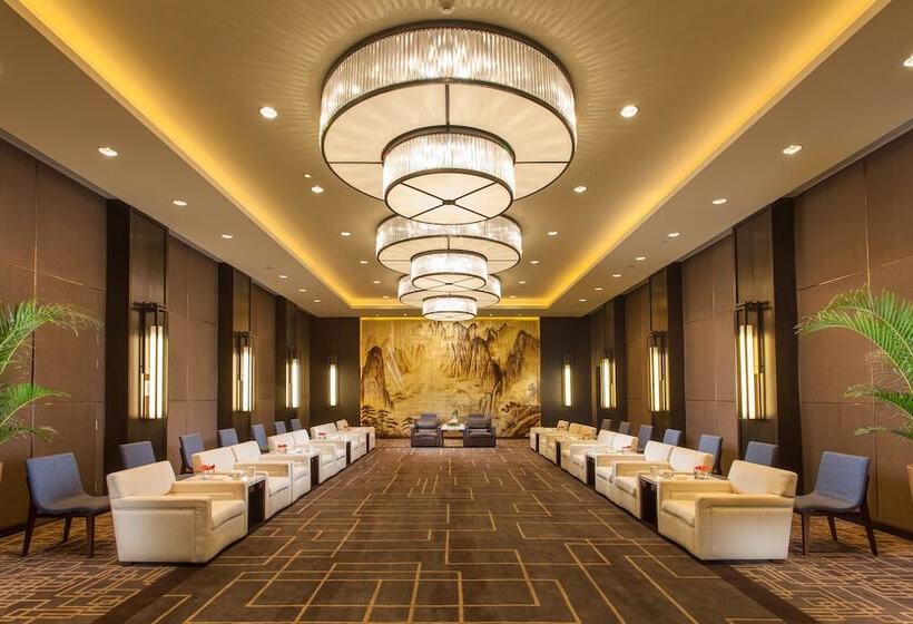 هتل Hilton Changzhou