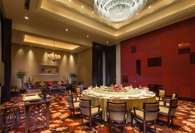 هتل Hilton Changzhou
