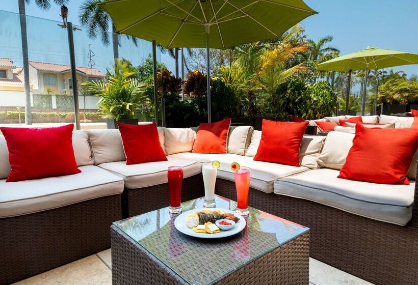 هتل Hilton Garden Inn Barranquilla