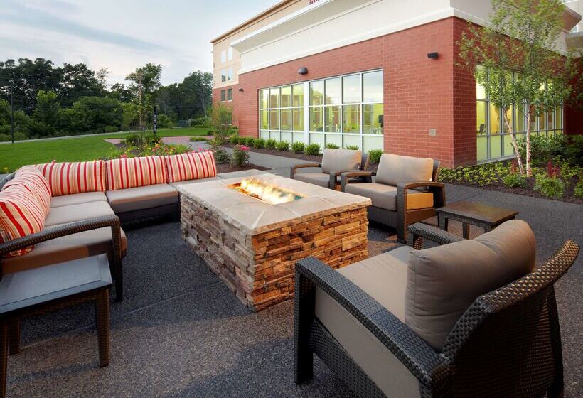 בית מלון כפרי Homewood Suites Pittsburgh Airport