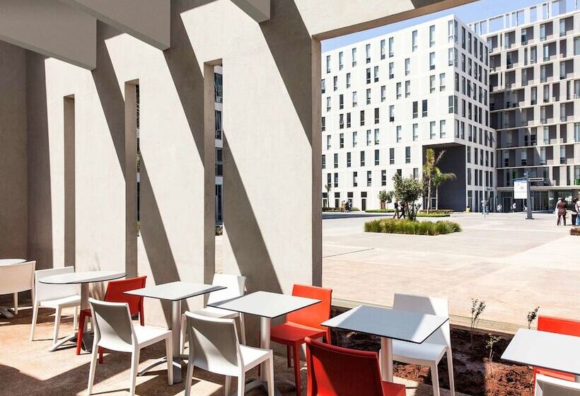 هتل Ibis Casanearshore