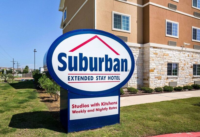 בית מלון כפרי Hallmarc Studios