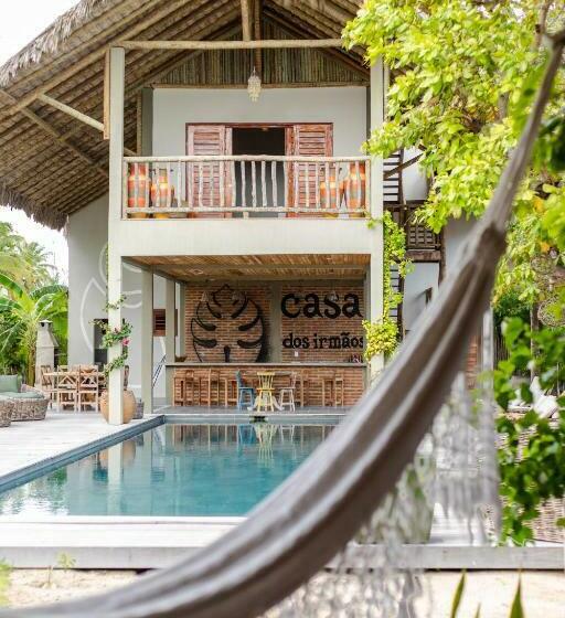 פנסיון Casa Dos Irmãos