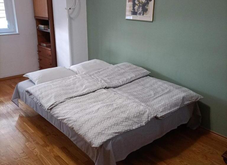 Apartment24