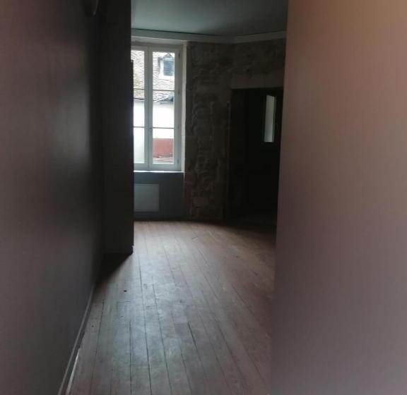 تختخواب و صبحانه Chambre Carnot