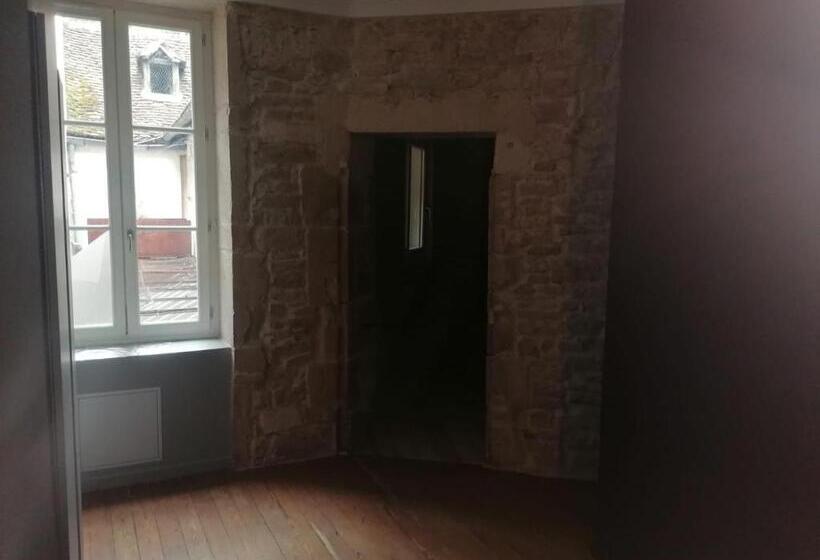 تختخواب و صبحانه Chambre Carnot