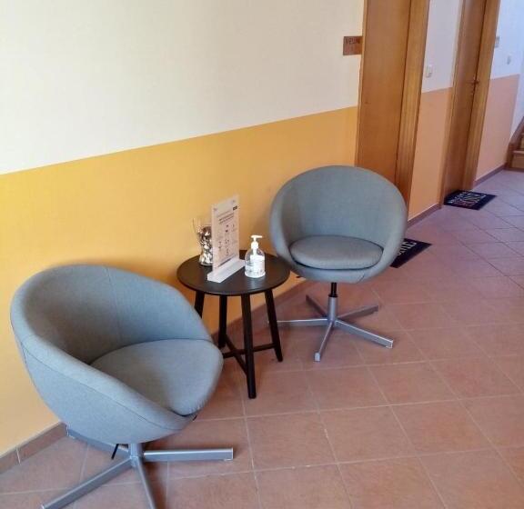 تختخواب و صبحانه Chambres Thirion