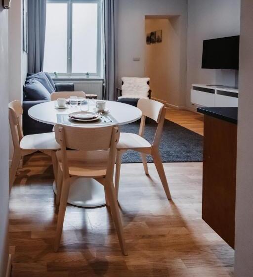 Central And Cozy In Brussels