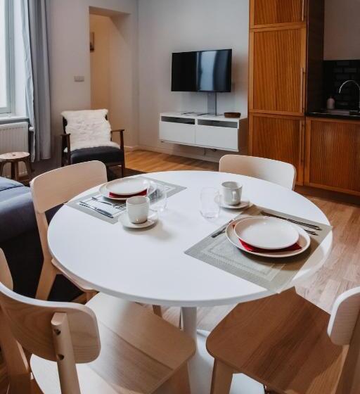 Central And Cozy In Brussels