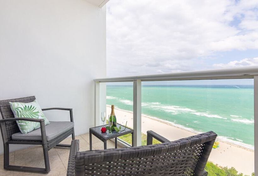 Girasole Suites