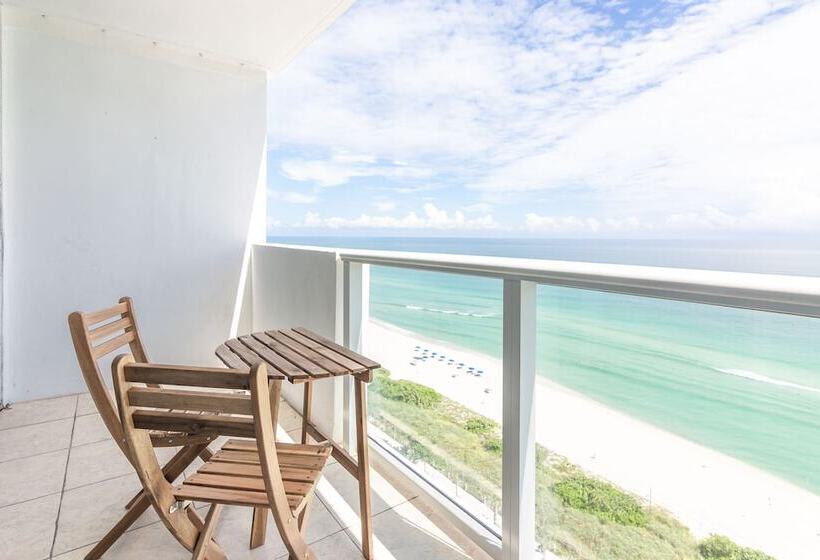 Girasole Suites