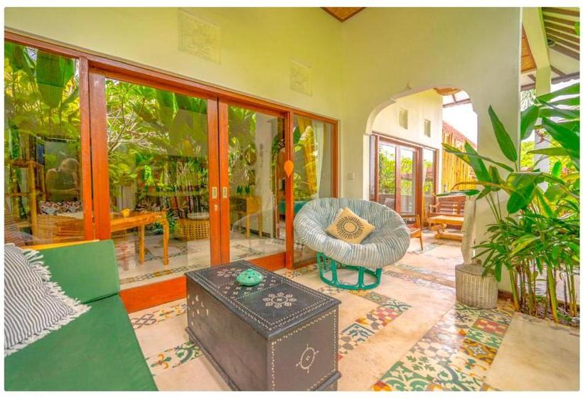 هتل Sriyana Uluwatu