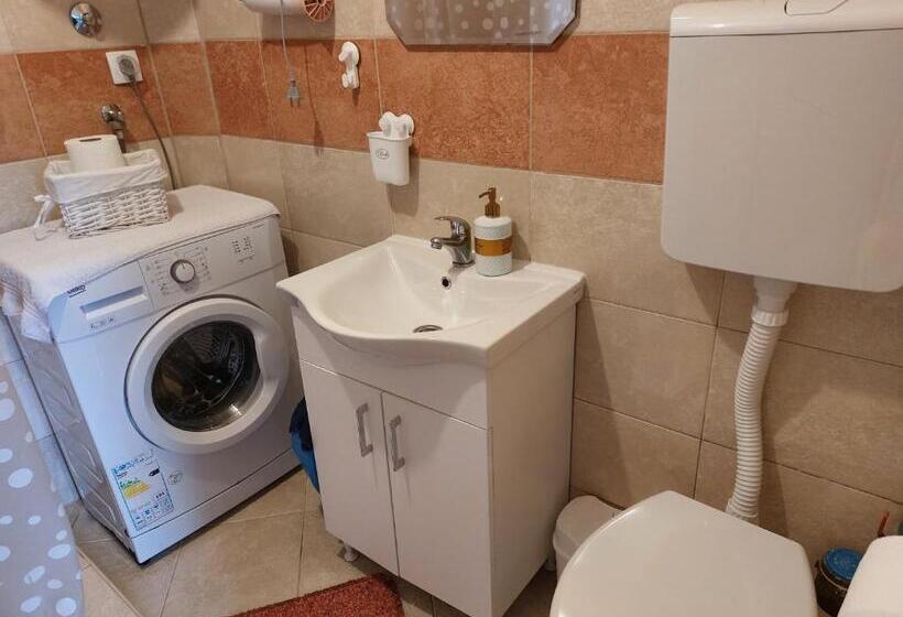 Ljubovic Apartman