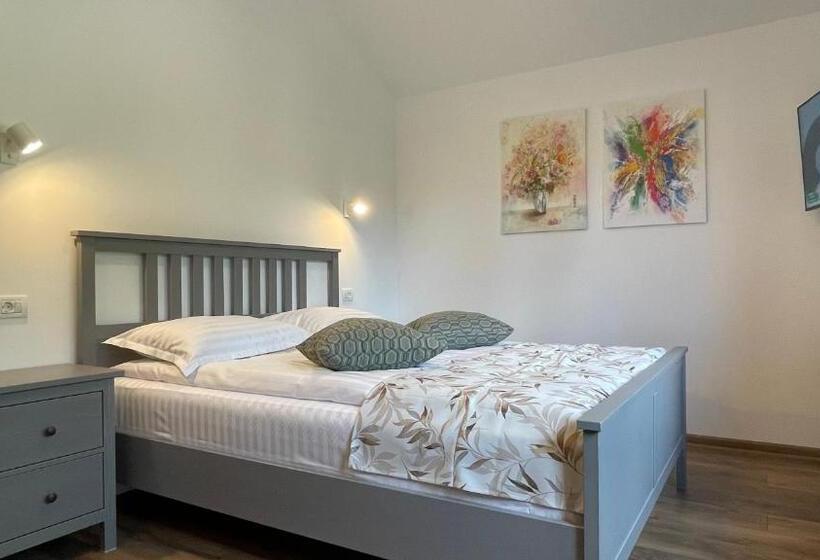 Penta Apartments