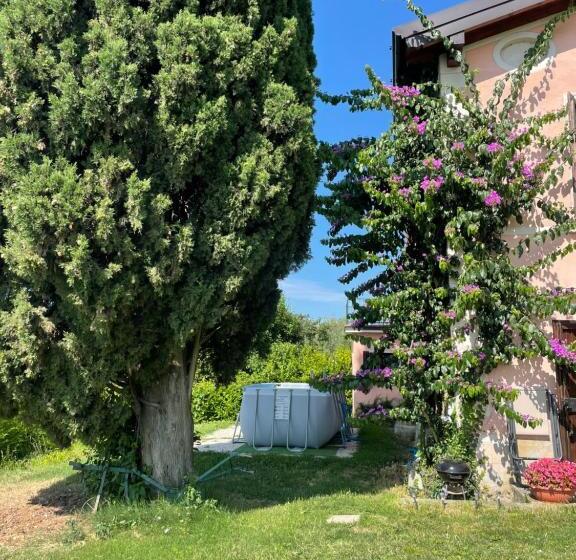 هتل Agriturismo Valsiniga