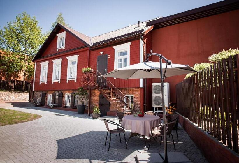 Lapių Ola