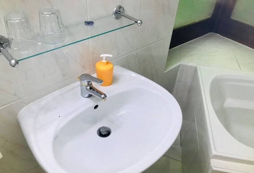 膳宿费 Penzion Jany