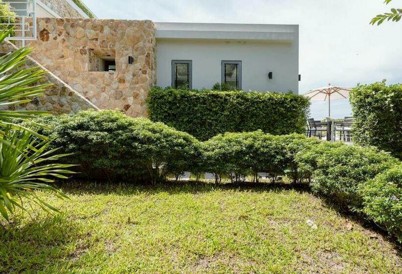 بنسيون Sasha Villa