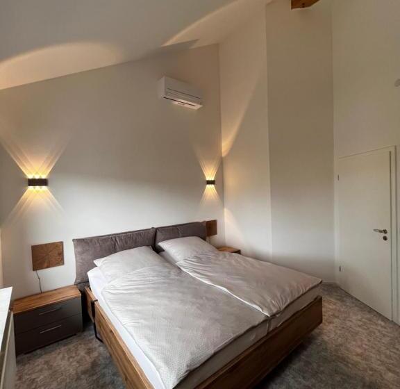 Schöne 110 Qm Große Moderne Und Helle Wohnung