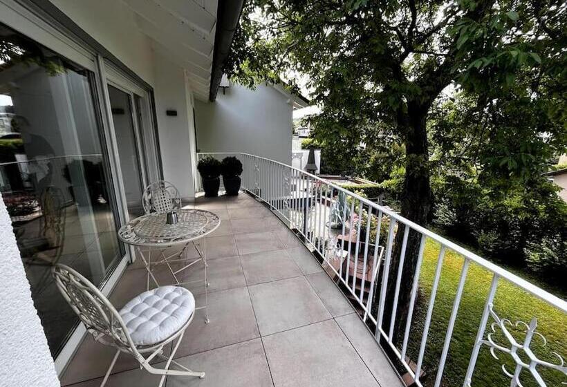 Schöne 110 Qm Große Moderne Und Helle Wohnung
