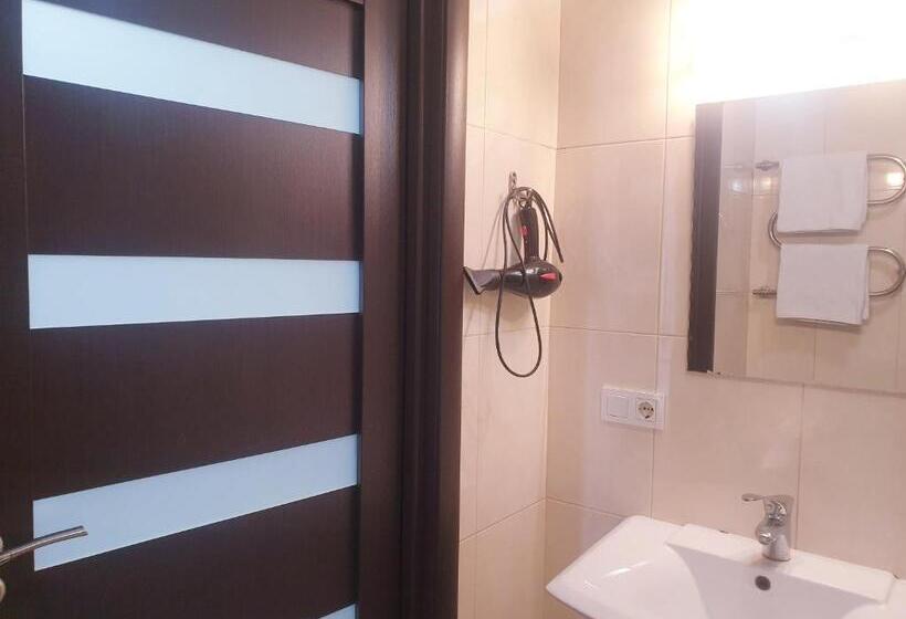 Apartment 88