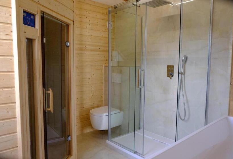 Apartmány Valča