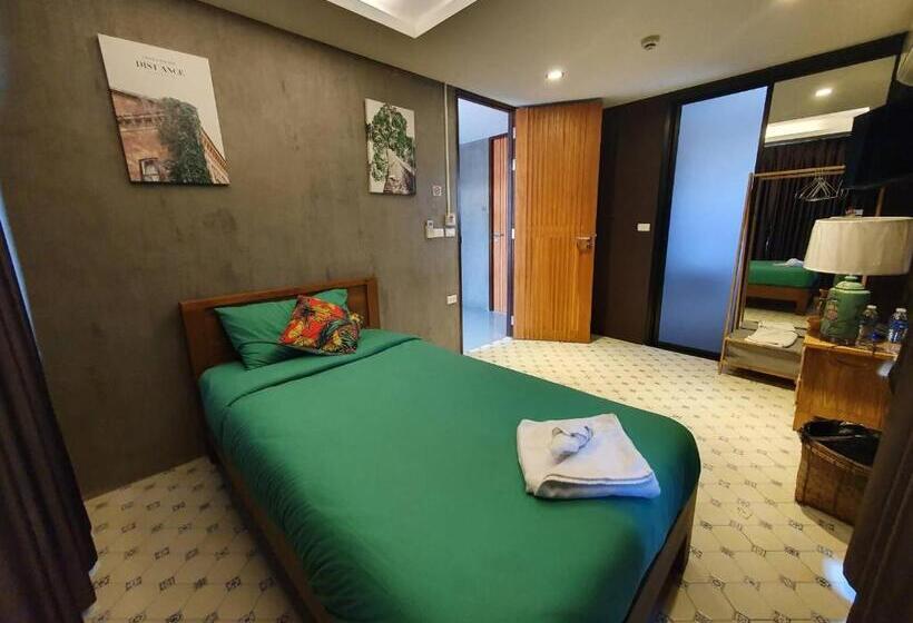 تختخواب و صبحانه Baan Wualamphong บ้านวัวลำพอง
