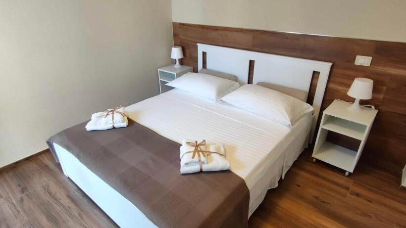 تختخواب و صبحانه Casa Dalè