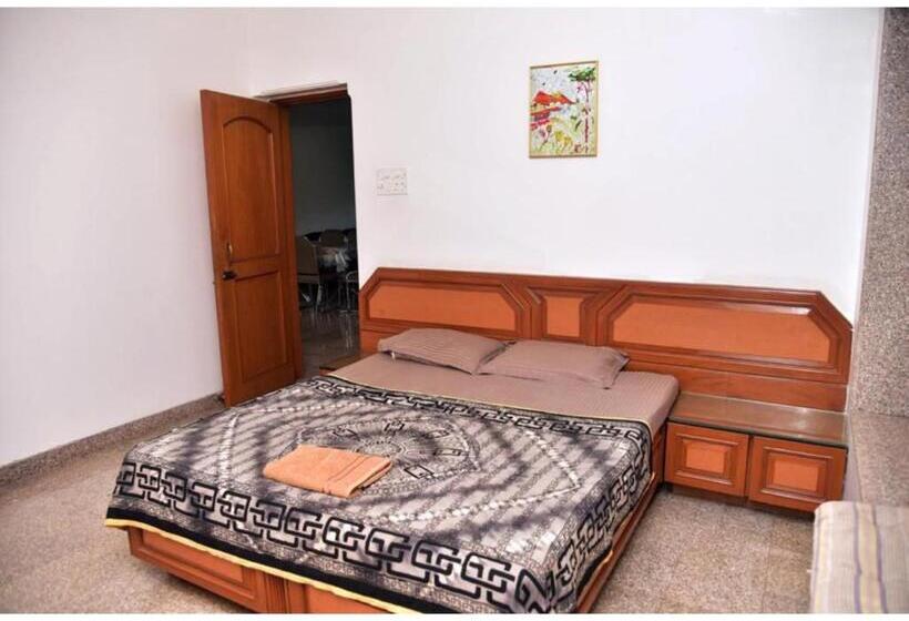 Farm Feels 4bhk