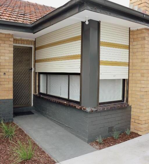 پانسیون Sunny House   Melbourne Airport Home