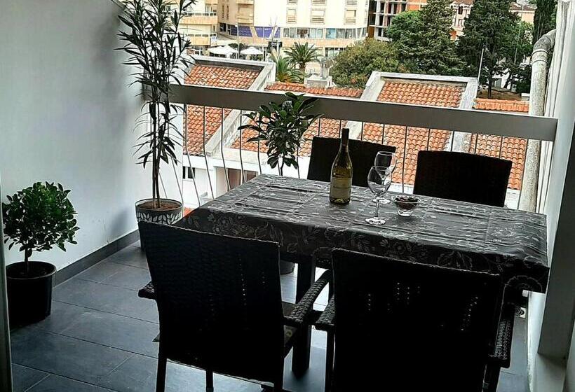 Ric Apartment Budva