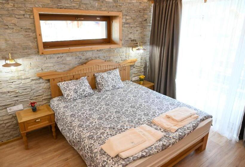 Villa Raphael Near The Pirin Golf Resort