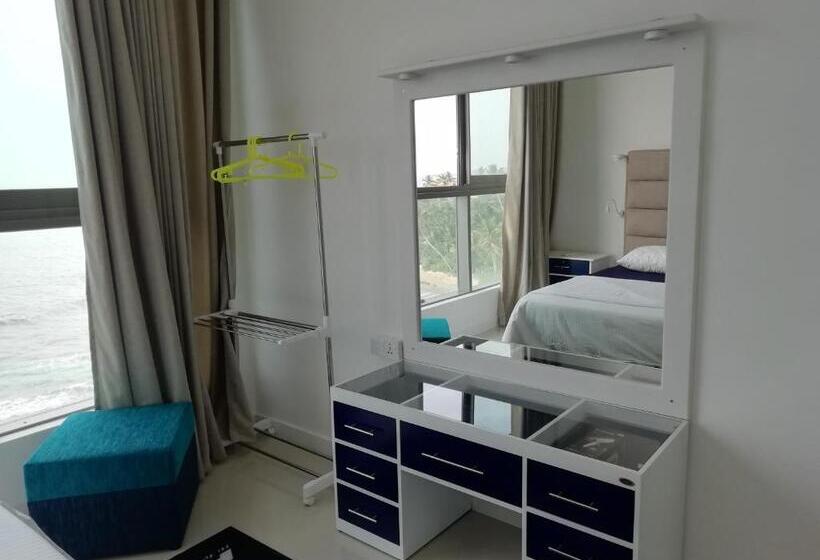 Apartment Universal