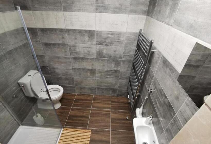 بنسيون Penzion Loučka Bystřice