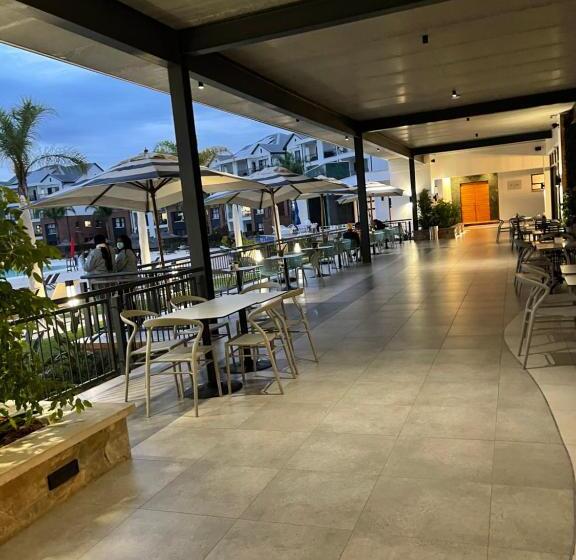 پانسیون The Blyde Crystal Lagoon Riverwalk Estate