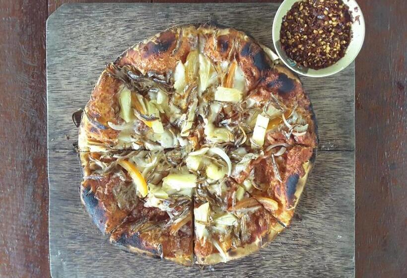 فندق صغير Mutiara Beach Resort