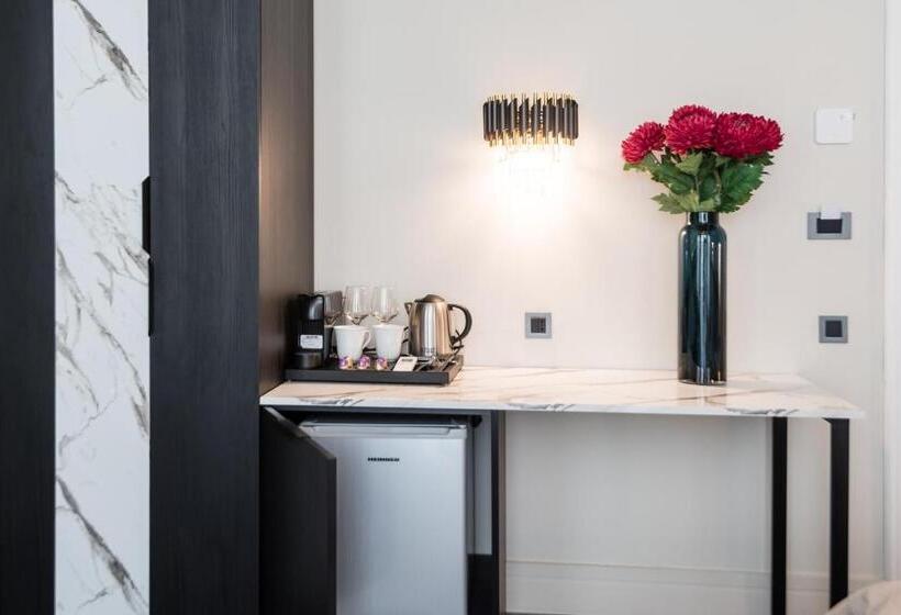 Highline Downtown Aparthotel Oldtown Unirii Square