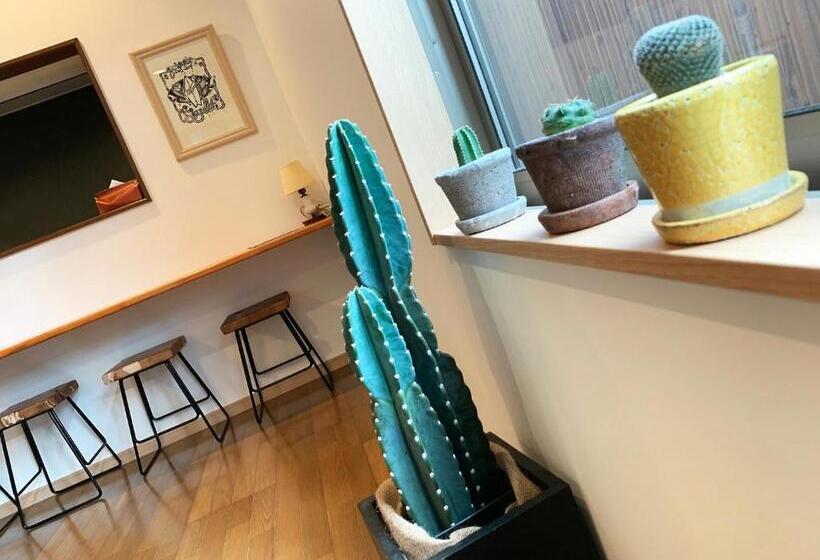 هتل Cactus Inn / Vacation Stay 51553