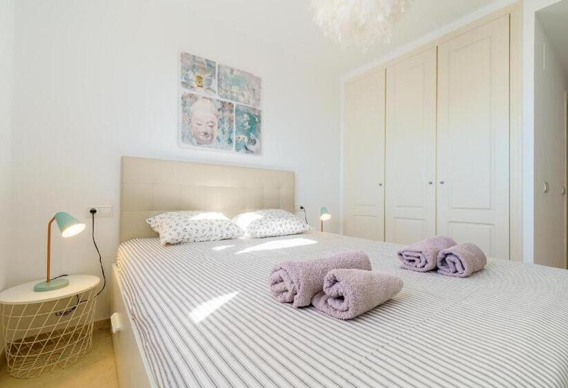 Lovely Apartment With Seaview