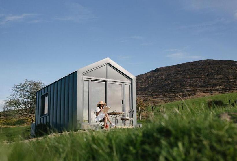 Oaklane Glamping Cabins