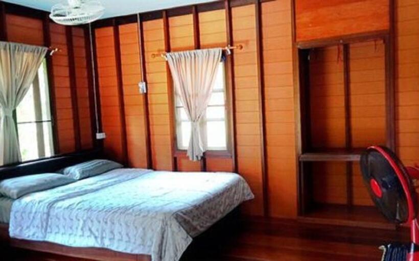 پانسیون Najjamee Bungalows
