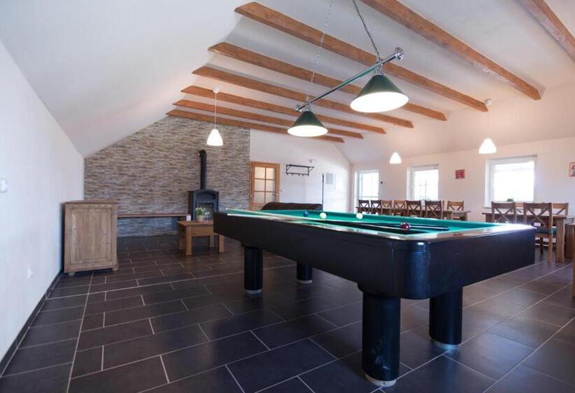 פנסיון Penzion A Vinařství Lelíkovi