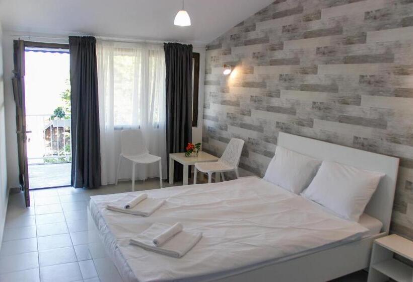 پانسیون Simada Blue Guest House