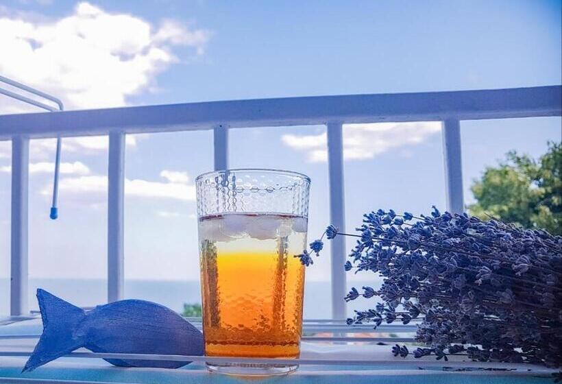 پانسیون Simada Blue Guest House