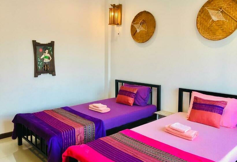 هاستل Mae Sa Riang Home