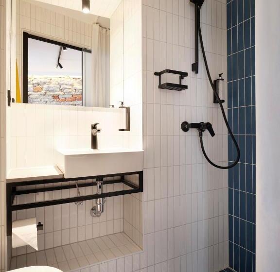 Lj5   Old Town Rooms With Exclusive Shared Roof Terrace