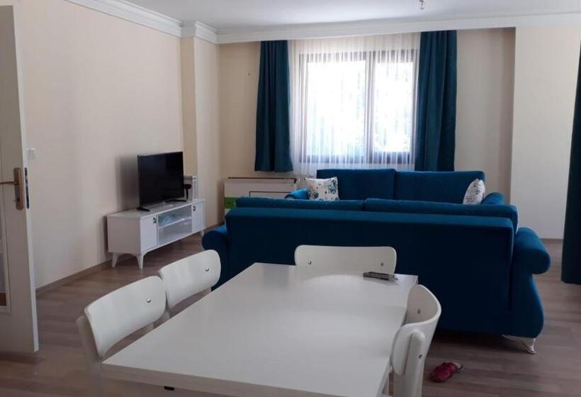 Mavi̇ Köşk Uzungöl