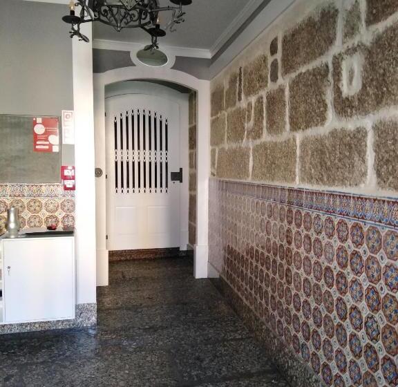 פנסיון Alm Santa Luzia