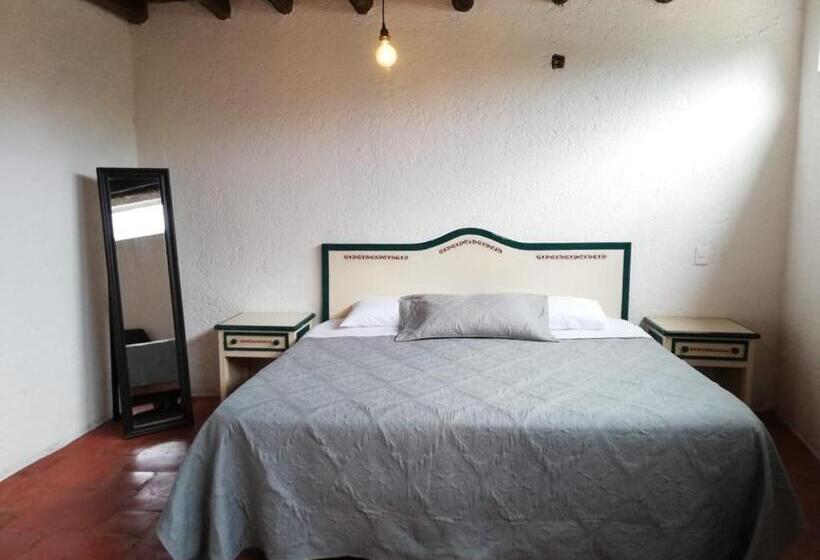 بنسيون Del Rio