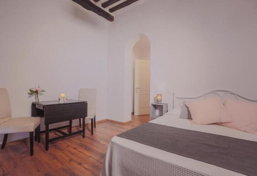 پانسیون San Pierino Charming Rooms